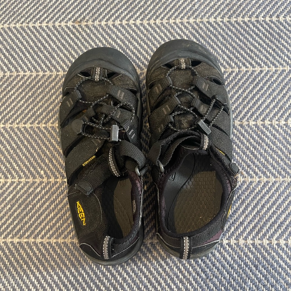 Keen boys’ water shoe